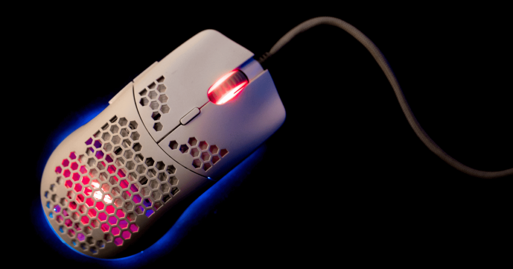Honeycomb white gaming mouse