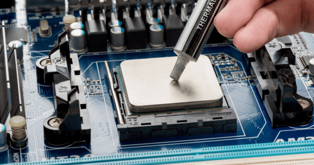 Applying thermal paste on a CPU